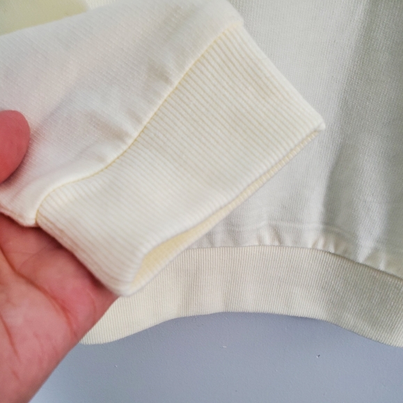 NWT White Magnolia Retrology Sweater - Picture 3 of 4